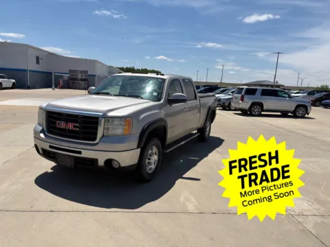 Silver 2009 GMC Sierra 2500HD SLT for sale in Charles City, IA