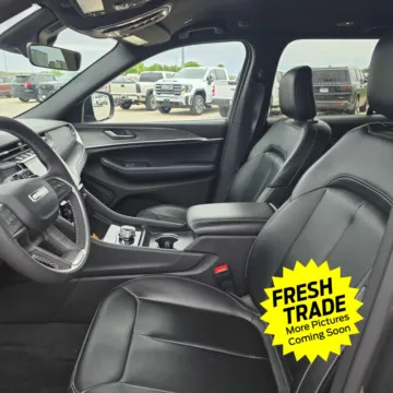 More photos of 2025 Jeep Grand Cherokee Limited at Mike Molstead Chevrolet, GMC, IA