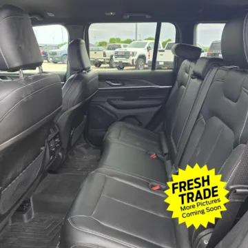 More photos of 2025 Jeep Grand Cherokee Limited at Mike Molstead Chevrolet, GMC, IA