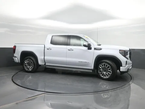 More photos of 2026 GMC Sierra 1500 Denali Ultimate at Mike Molstead Chevrolet, GMC, IA