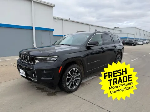 Black 2021 Jeep Grand Cherokee L Overland for sale in Charles City, IA