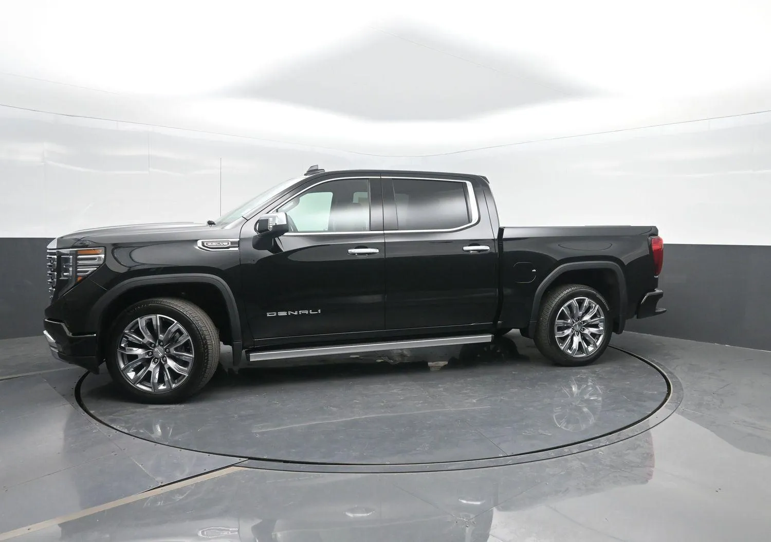 Black 2026 GMC Sierra 1500 Denali for sale in Charles City, IA