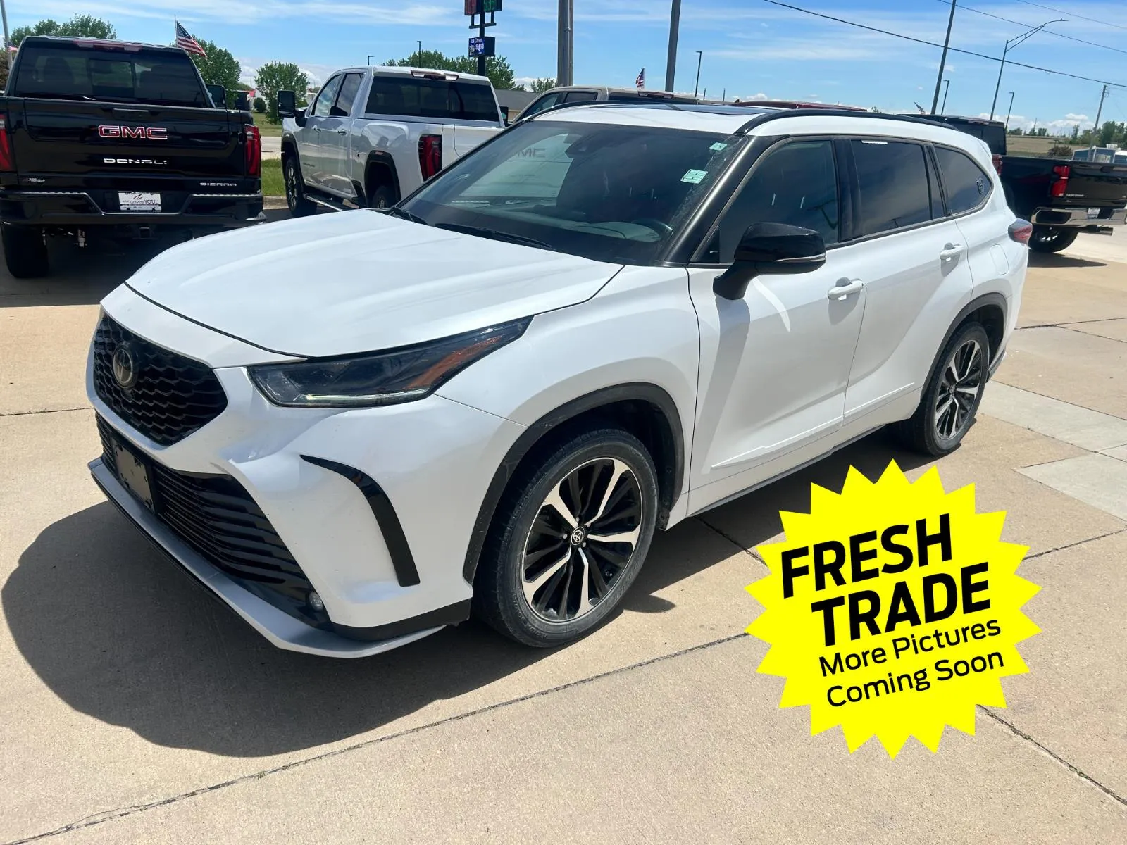 2022 Toyota Highlander XSE for sale in Charles City, IA