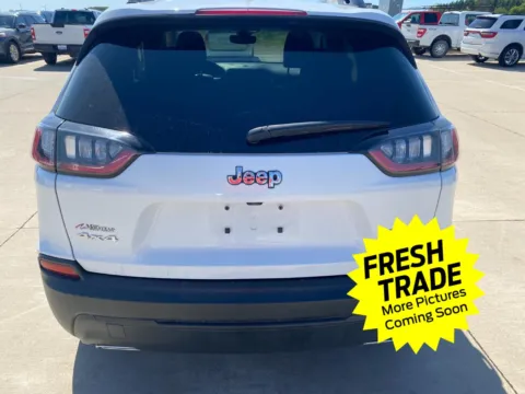 Another view of 2022 Jeep Cherokee Latitude Lux for sale in Charles City, IA at Mike Molstead Chevrolet, GMC