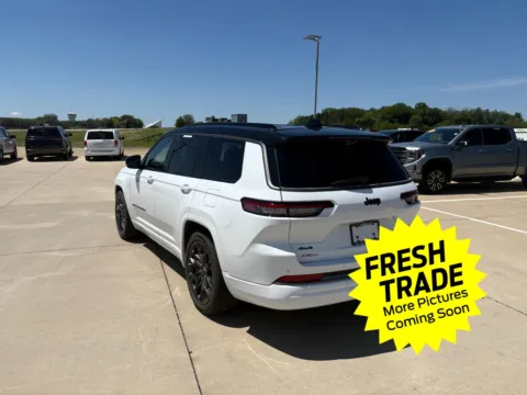 More photos of 2026 Jeep Grand Cherokee L Summit at Mike Molstead Chevrolet, GMC, IA