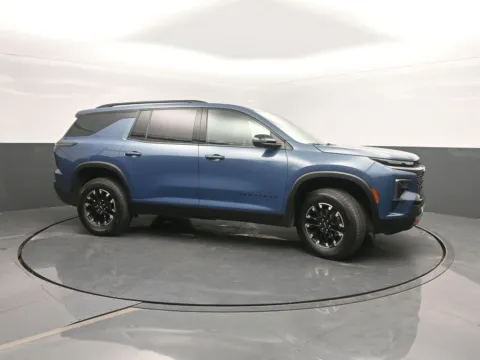 More photos of 2024 Chevrolet Traverse AWD Z71 at Mike Molstead Chevrolet, GMC, IA
