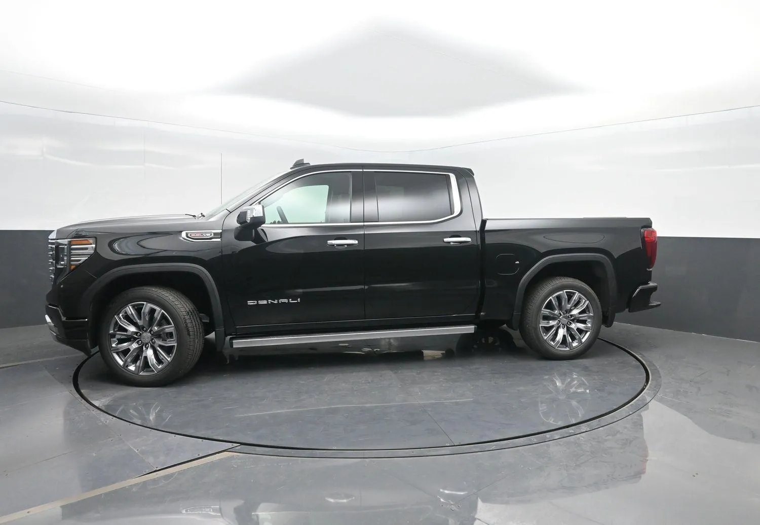 Black 2026 GMC Sierra 1500 Denali for sale in Charles City, IA