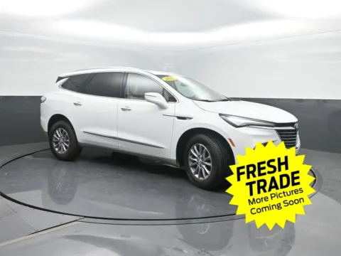 More photos of 2023 Buick Enclave Essence at Mike Molstead Chevrolet, GMC, IA