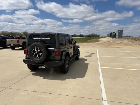 More photos of 2021 Jeep Wrangler Unlimited Rubicon at Mike Molstead Chevrolet, GMC, IA
