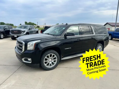 Black 2015 GMC Yukon XL SLT for sale in Charles City, IA