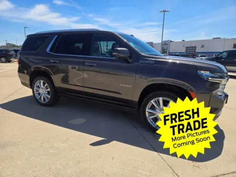 More photos of 2021 Chevrolet Tahoe High Country at Mike Molstead Chevrolet, GMC, IA