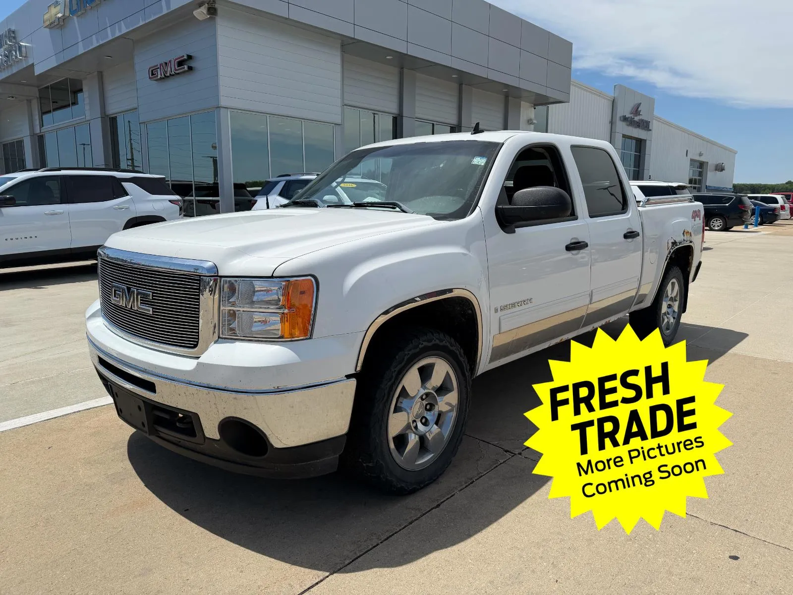 White 2009 GMC Sierra 1500 SLE for sale in Charles City, IA