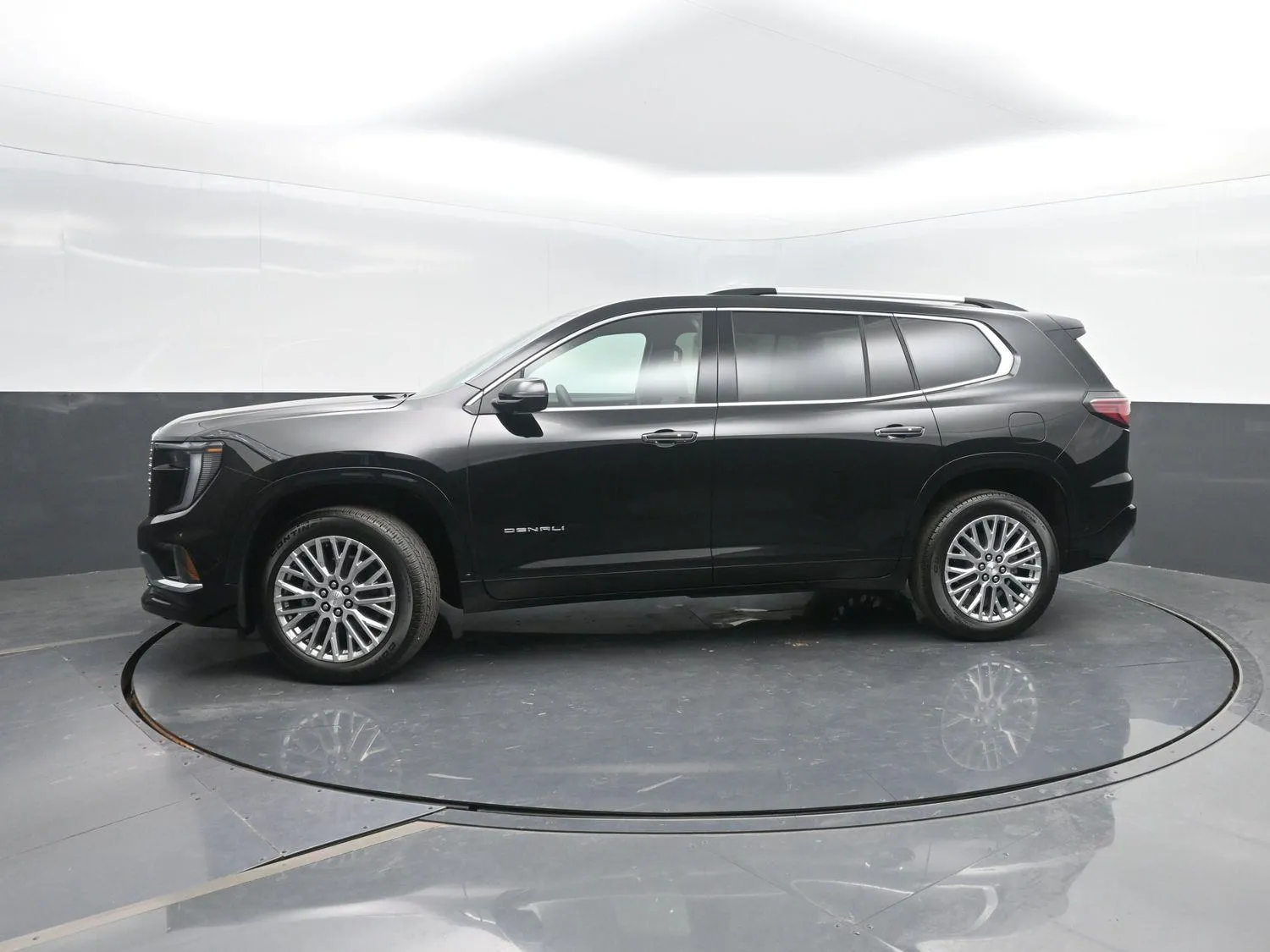 2026 GMC Acadia AWD Denali for sale in Charles City, IA