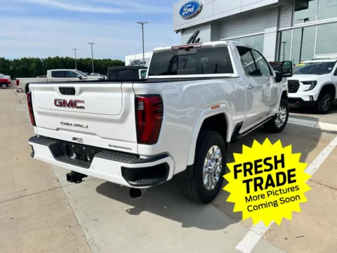 More photos of 2024 GMC Sierra 2500HD Denali at Mike Molstead Chevrolet, GMC, IA