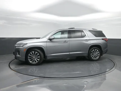 Gray 2023 Chevrolet Traverse Premier for sale in Charles City, IA