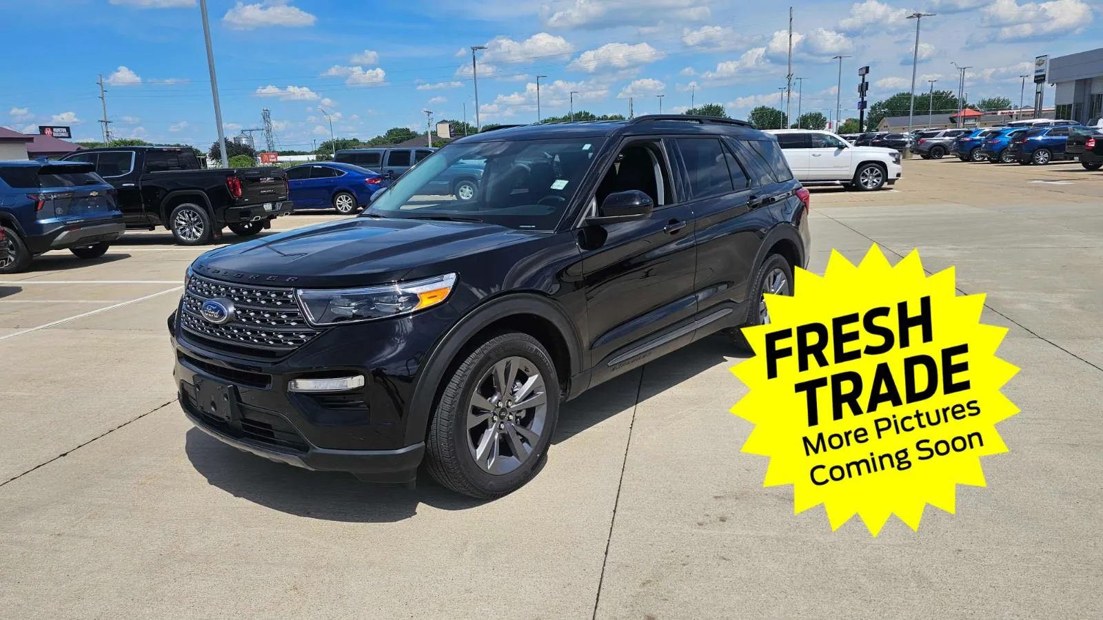 Black 2023 Ford Explorer XLT for sale in Charles City, IA
