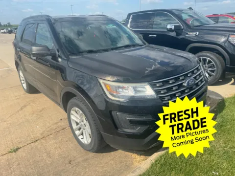 Photos of 2017 Ford Explorer for sale in Charles City, IA at Mike Molstead Chevrolet, GMC