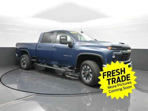 More photos of 2025 Chevrolet Silverado 2500HD LT at Mike Molstead Chevrolet, GMC, IA