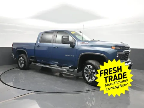 More photos of 2025 Chevrolet Silverado 2500HD LT at Mike Molstead Chevrolet, GMC, IA