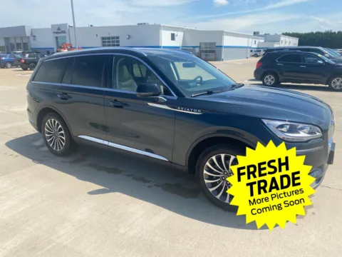 Another view of 2024 Lincoln Aviator Reserve for sale in Charles City, IA at Mike Molstead Chevrolet, GMC