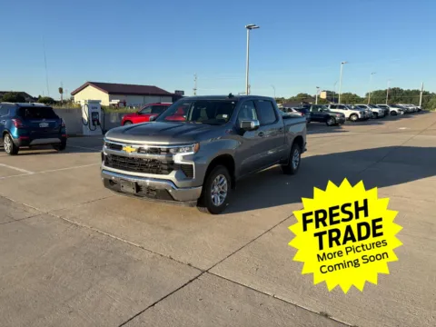 Gray 2025 CHEVROLET SILVERADO 1500 LT for sale in Charles City, IA
