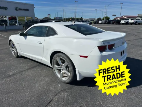 More photos of 2011 Chevrolet Camaro 2SS at Mike Molstead Chevrolet, GMC, IA