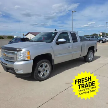 Unknown 2013 CHEVROLET SILVERADO 1500 LT for sale in Charles City, IA