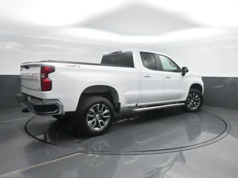 Photos of 2019 Chevrolet Silverado 1500 LT for sale in Charles City, IA at Mike Molstead Chevrolet, GMC