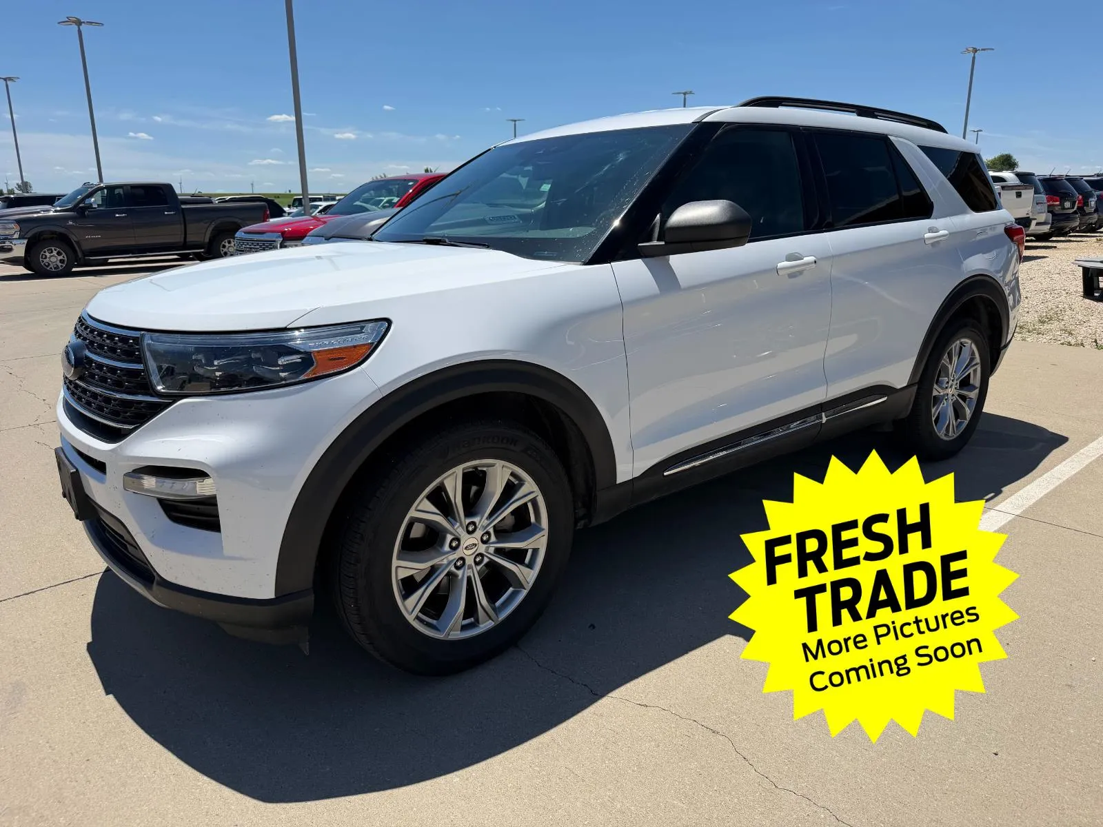 White 2020 FORD Explorer XLT for sale in Charles City, IA