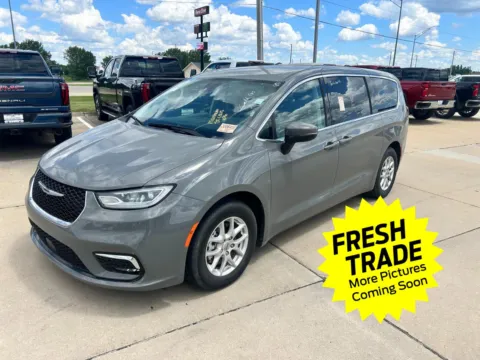 Gray 2023 CHRYSLER PACIFICA TOURING L FWD for sale in Charles City, IA