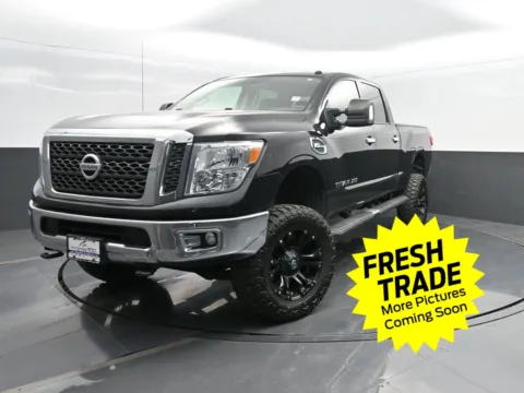 Unknown 2017 NISSAN TITAN XD for sale in Charles City, IA