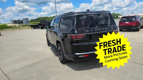 More photos of 2024 JEEP WAGONEER SERIES III 4X4 at Mike Molstead Chevrolet, GMC, IA