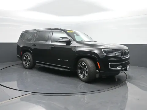 More photos of 2024 Jeep Wagoneer Series III at Mike Molstead Chevrolet, GMC, IA