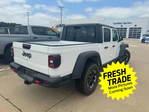 More photos of 2026 Jeep Gladiator Rubicon at Mike Molstead Chevrolet, GMC, IA