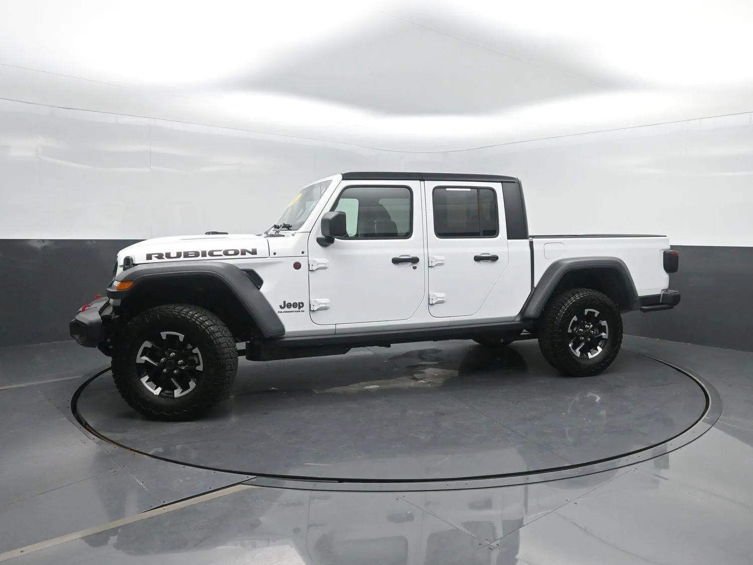 White 2026 Jeep Gladiator Rubicon for sale in Charles City, IA