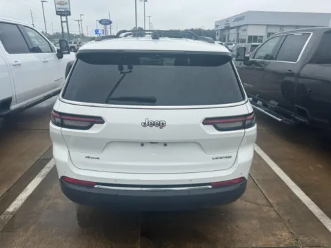 More photos of 2023 Jeep Grand Cherokee L Limited at Mike Molstead Chevrolet, GMC, IA