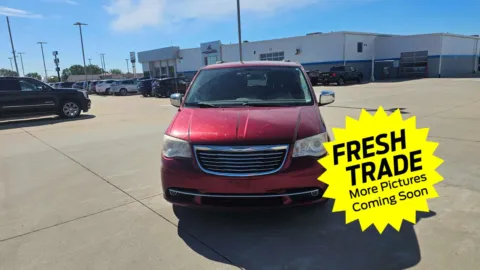 Another view of 2013 CHRYSLER TOWN & COUNTRY Limited for sale in Charles City, IA at Mike Molstead Chevrolet, GMC