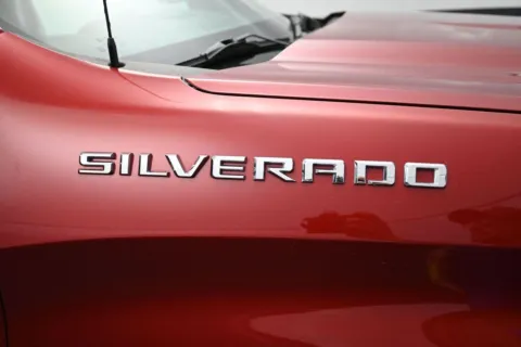 More photos of 2019 Chevrolet Silverado 1500 LTZ at Mike Molstead Chevrolet, GMC, IA
