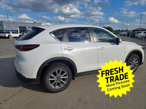 More photos of 2022 MAZDA CX-5 2.5 S Select at Mike Molstead Chevrolet, GMC, IA