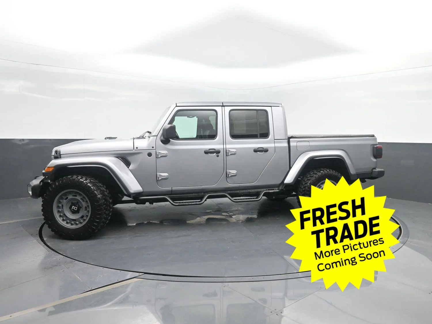 2020 Jeep Gladiator Overland for sale in Charles City, IA