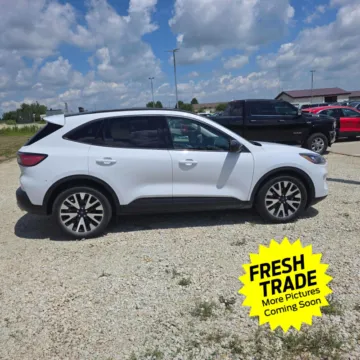 More photos of 2020 Ford Escape Hybrid SE Sport at Mike Molstead Chevrolet, GMC, IA