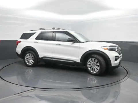 Another view of 2024 Ford Explorer Limited for sale in Charles City, IA at Mike Molstead Chevrolet, GMC