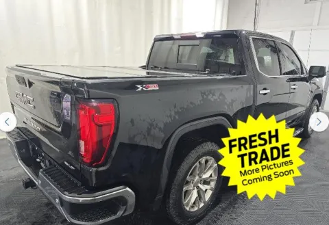 More photos of 2020 GMC Sierra 1500 SLT at Mike Molstead Chevrolet, GMC, IA