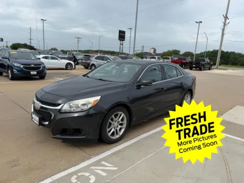 Gray 2015 Chevrolet Malibu LT for sale in Charles City, IA
