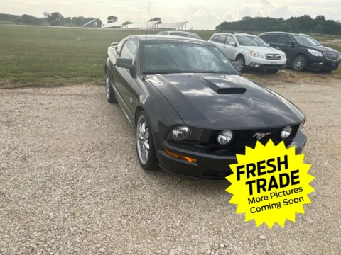 More photos of 2009 Ford Mustang GT at Mike Molstead Chevrolet, GMC, IA