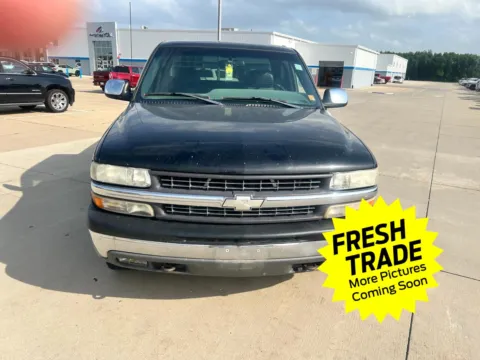 More photos of 2000 Chevrolet Silverado 2500 LT at Mike Molstead Chevrolet, GMC, IA