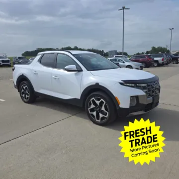 More photos of 2022 Hyundai Santa Cruz Limited at Mike Molstead Chevrolet, GMC, IA