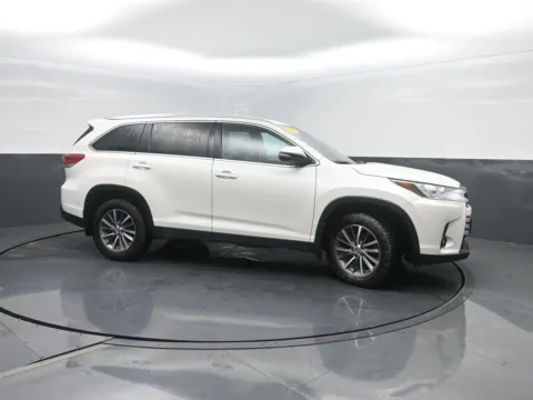 Another view of 2019 Toyota Highlander XLE for sale in Charles City, IA at Mike Molstead Chevrolet, GMC
