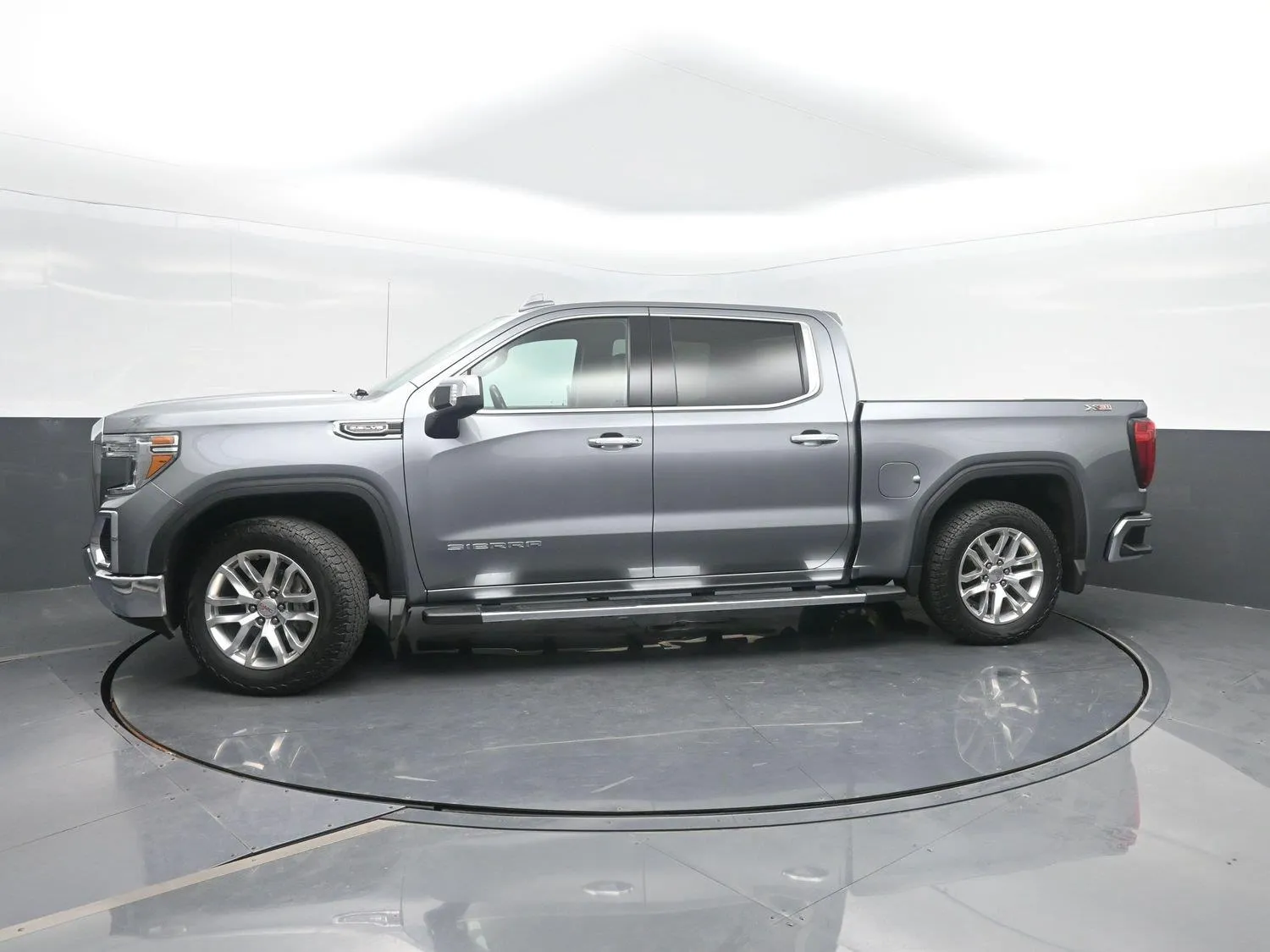 Gray 2019 GMC Sierra 1500 SLT for sale in Charles City, IA