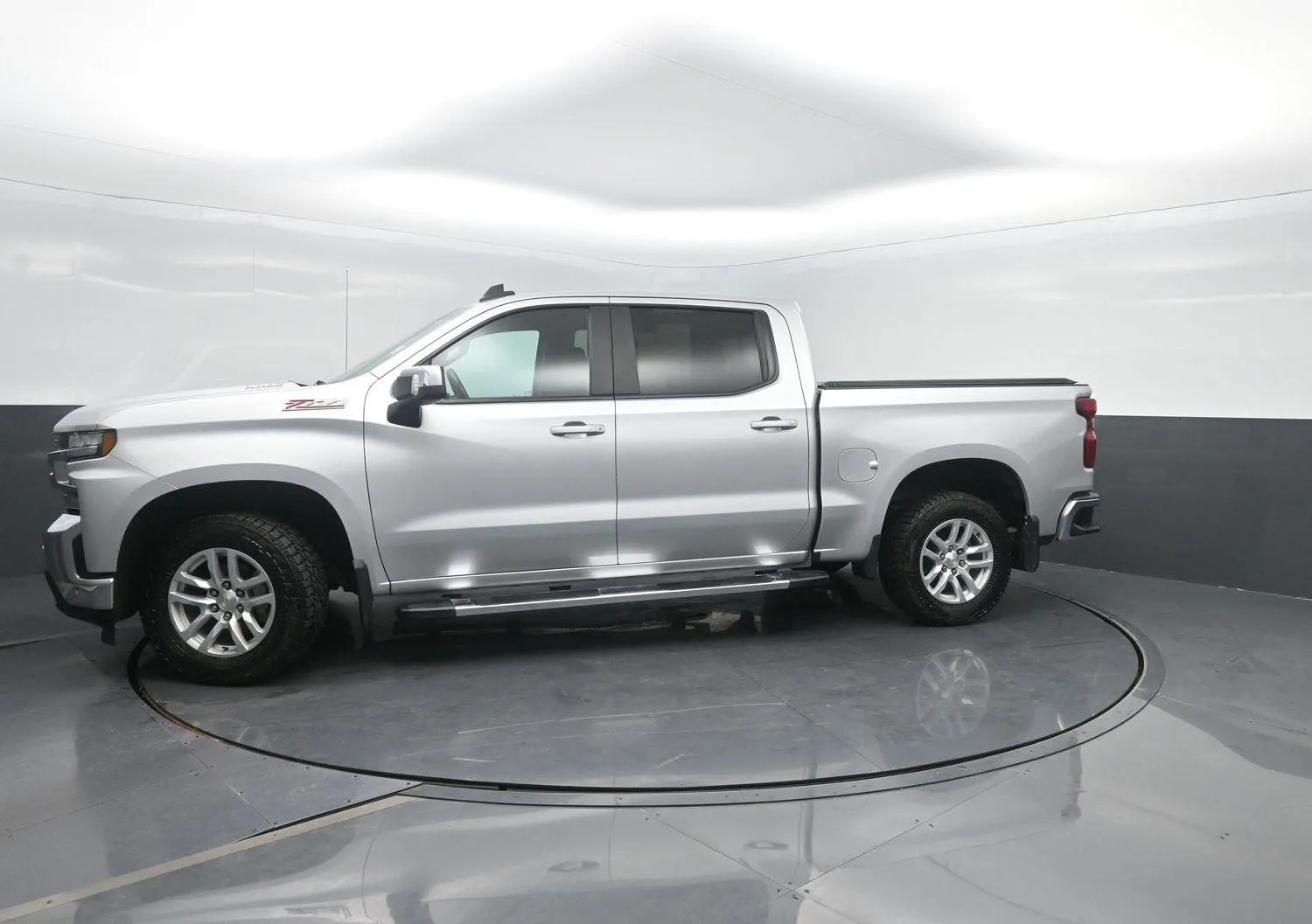 Silver 2021 Chevrolet Silverado 1500 LT for sale in Charles City, IA